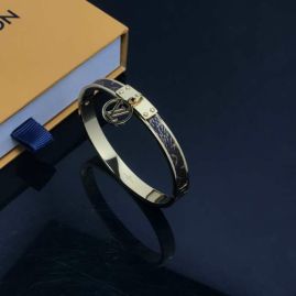 Picture of LV Bracelet _SKULVbracelet06cly14210810